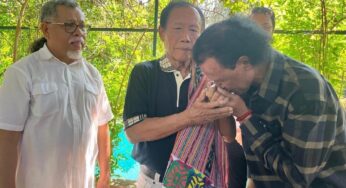 Hercules Minta Maaf ke Sutiyoso, Cium Tangan Penuh Hormat