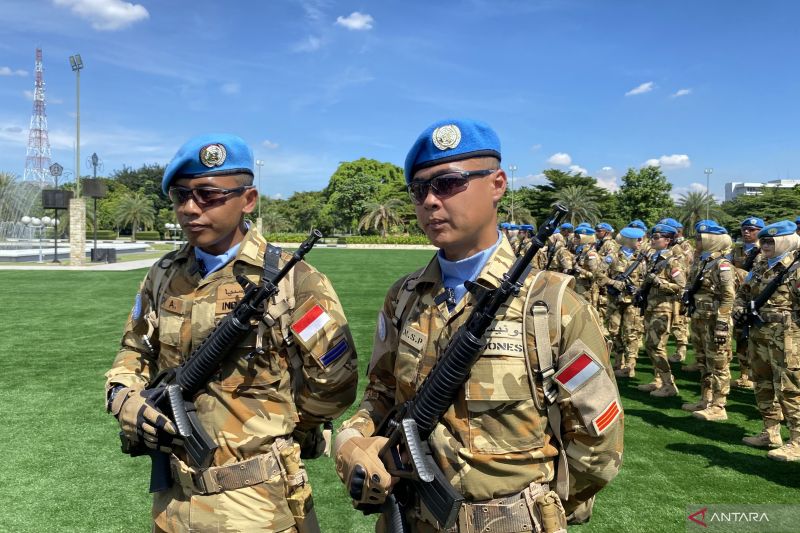 32 Prajurit TNI Selamatkan WNI Saat Rudal Menghujani